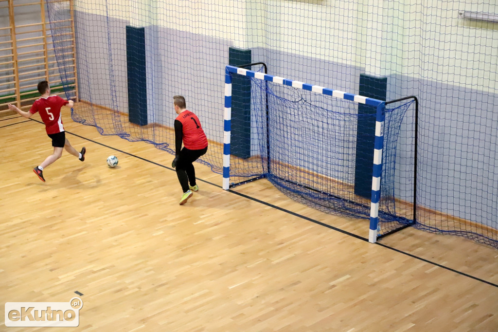 Halowa piłka nożna II Liga