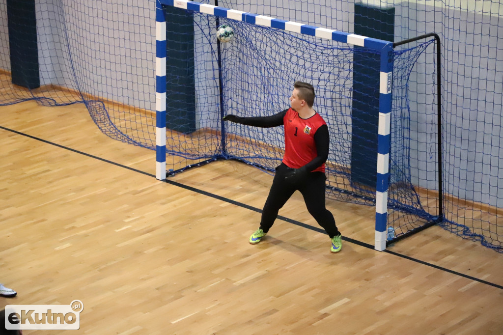 Halowa piłka nożna II Liga
