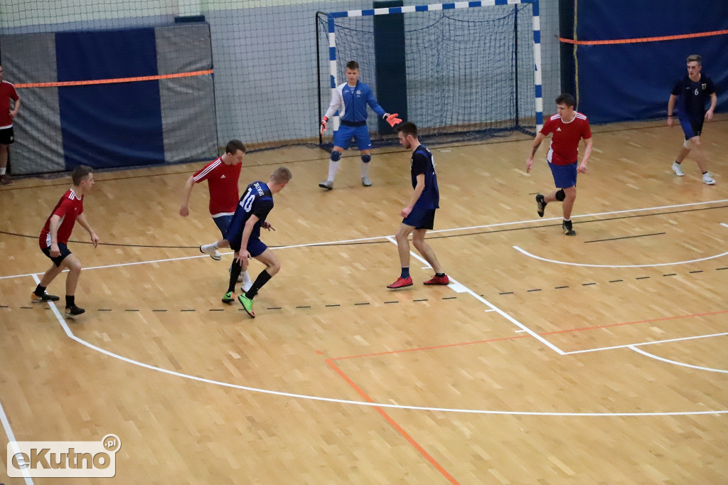 Halowa piłka nożna II Liga