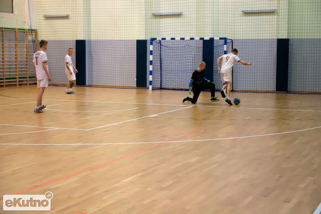 Halowa piłka nożna II Liga