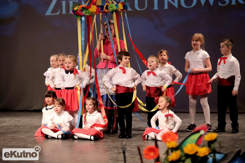 50-lecie ZPiTZK. Występ dzieci
