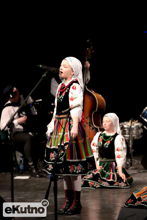 50-lecie ZPiTZK występ młodzieży
