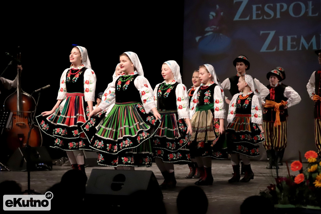 50-lecie ZPiTZK występ młodzieży