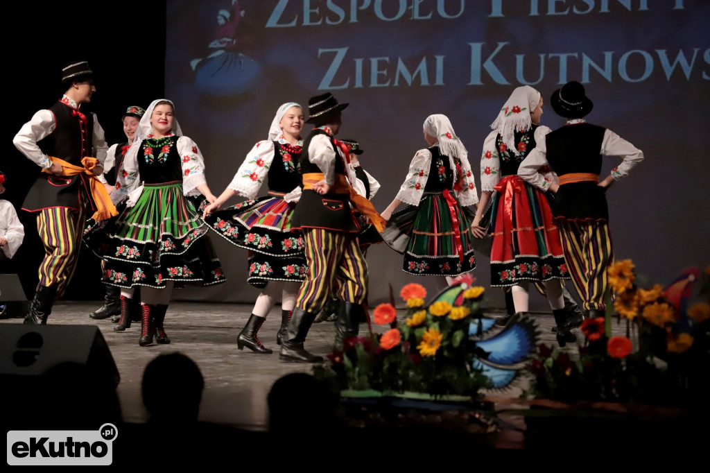 50-lecie ZPiTZK występ młodzieży