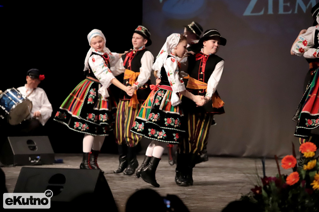 50-lecie ZPiTZK występ młodzieży