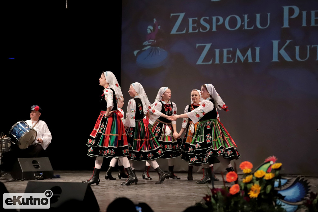50-lecie ZPiTZK występ młodzieży