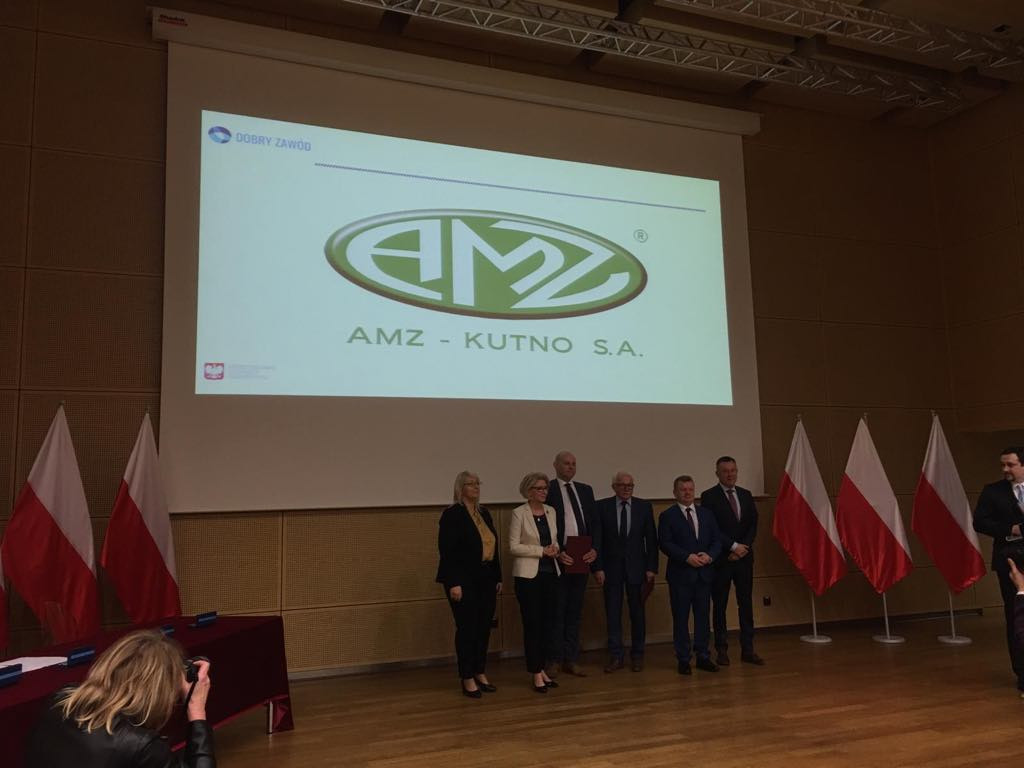 ZS nr 4 z patronami
