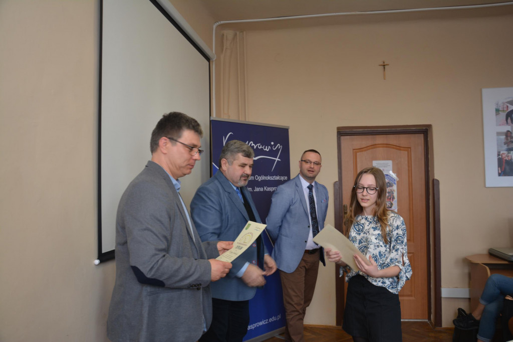 Konkurs przyrodniczy i konkurs matematyczny w Kasprowiczu