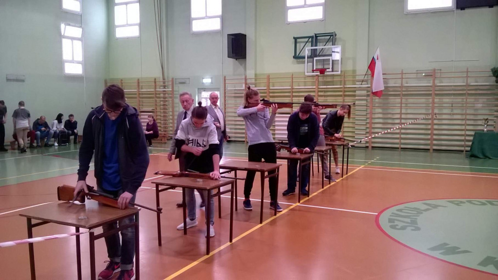 Międzyszkolne Zawody Strzeleckie w Szkole Podstawowej nr 4