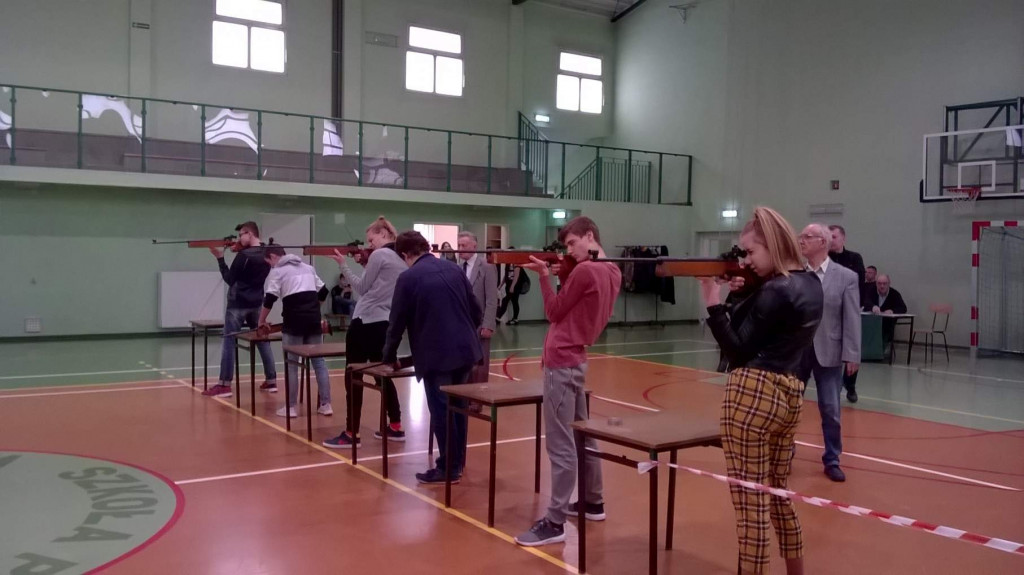 Międzyszkolne Zawody Strzeleckie w Szkole Podstawowej nr 4