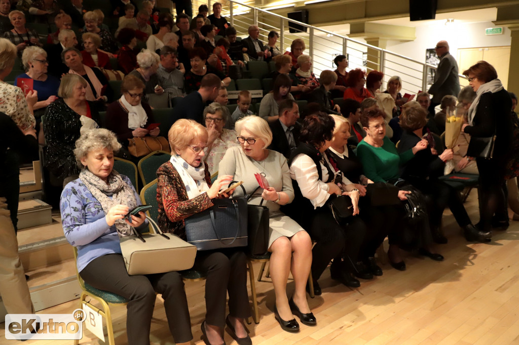 Ożenek wg Teatru SUTW