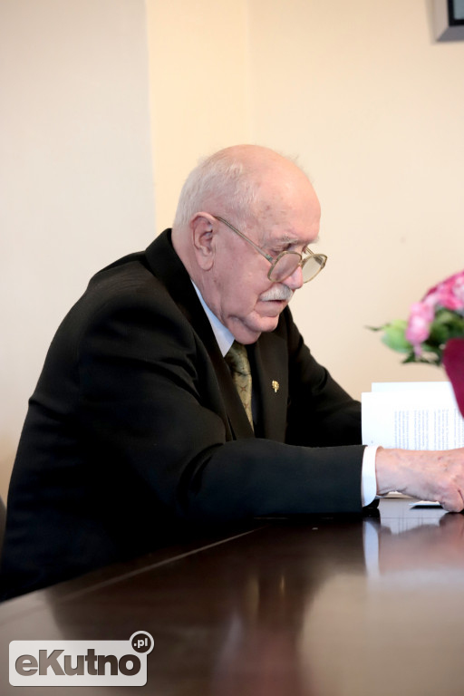 Przemijanie. Rymowanki na Bis.