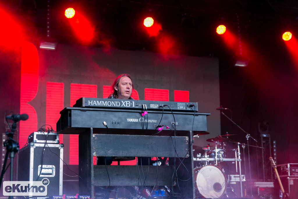 Sebastian Riedel & Cree