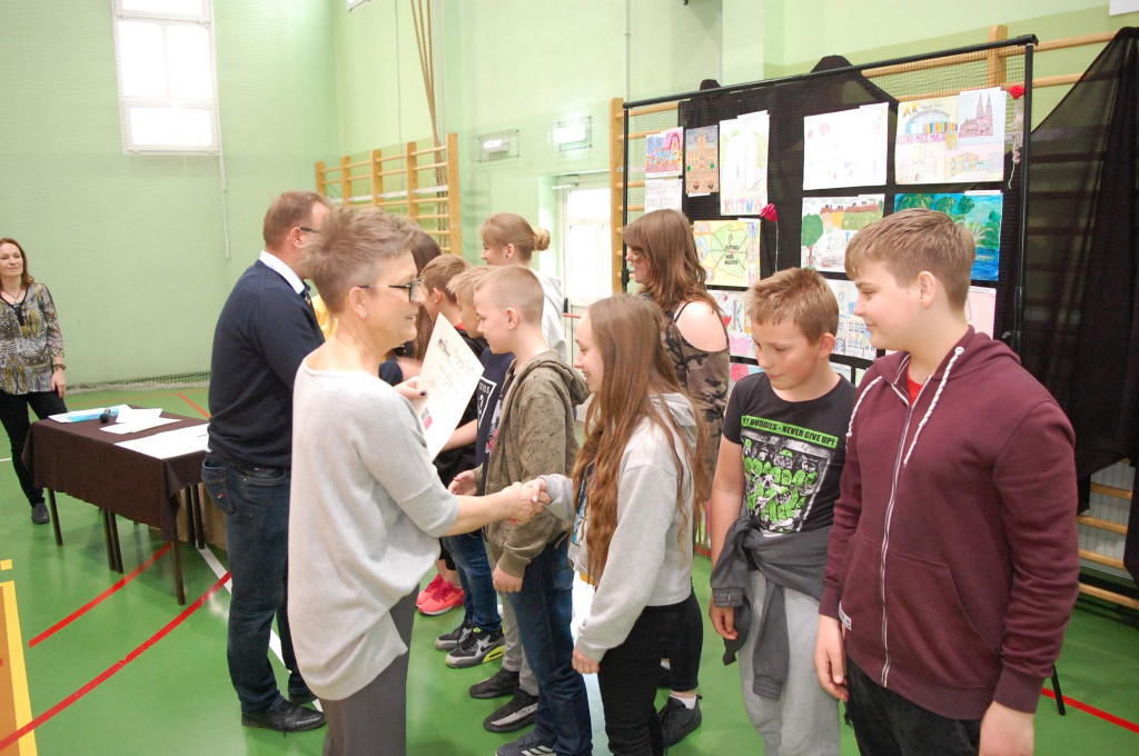 Granty oświatowe