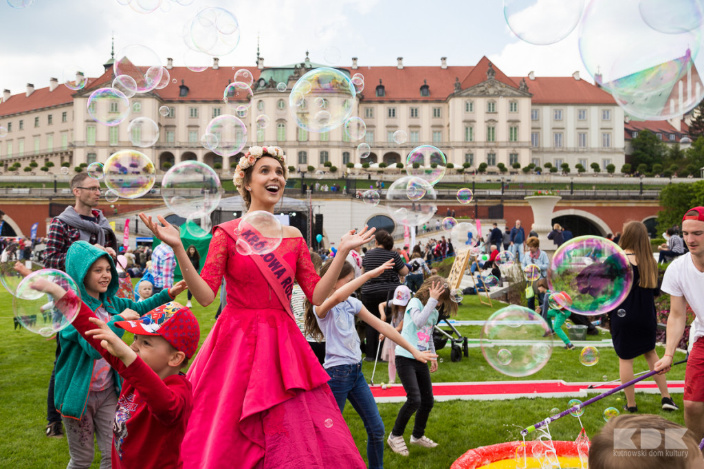 Promocja miasta róż w Warszawie