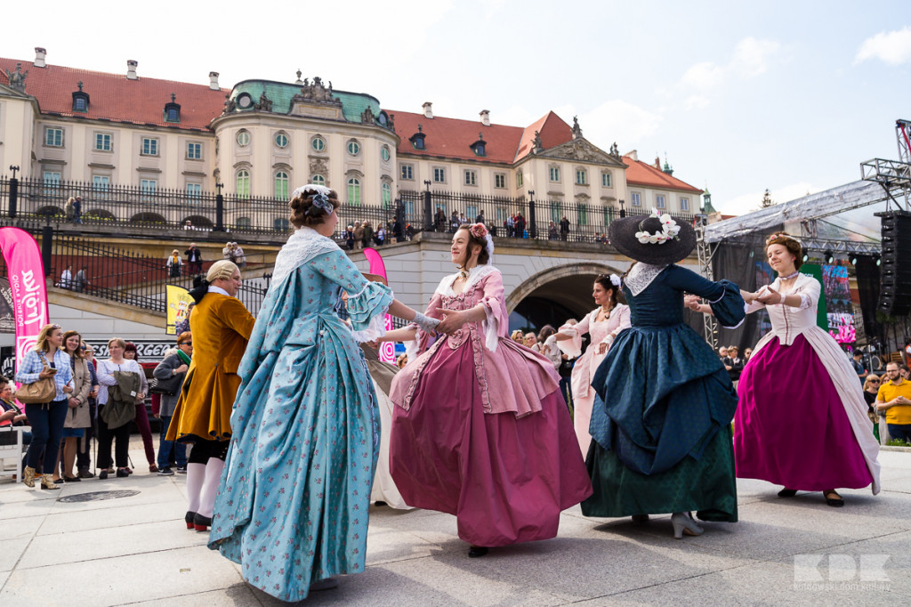 Promocja miasta róż w Warszawie