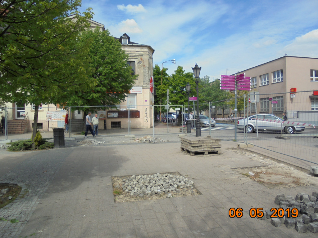 Jak idą prace na Placu Wolności?