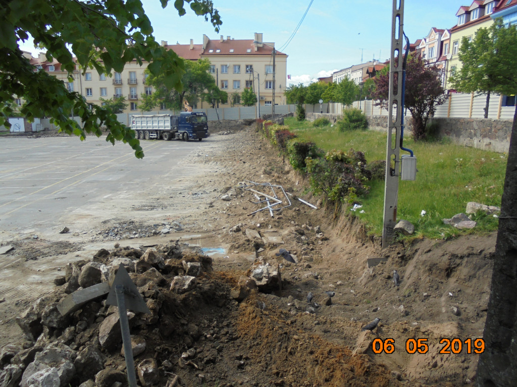 Jak idą prace na Placu Wolności?