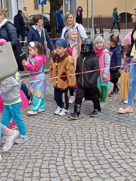 Kolorowa fantastyczna parada