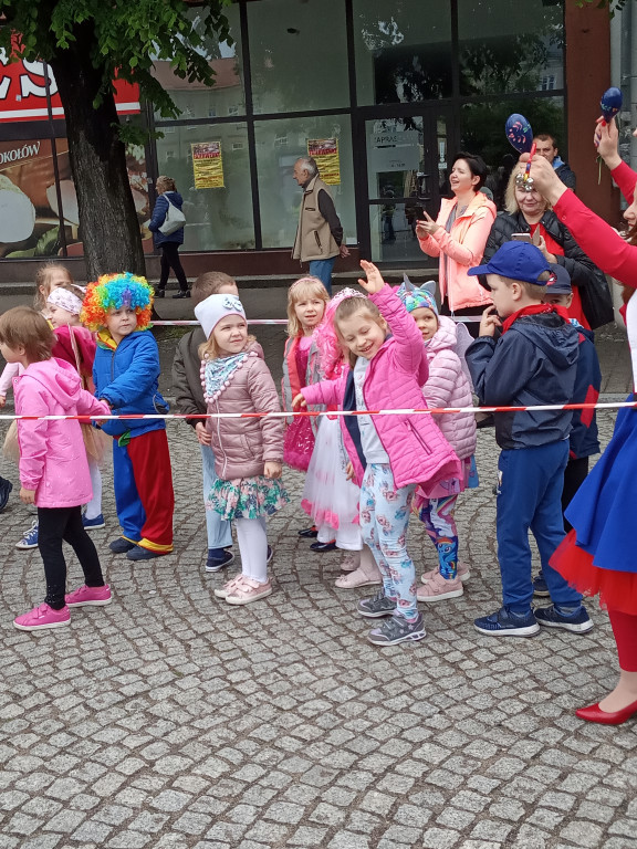 Kolorowa fantastyczna parada