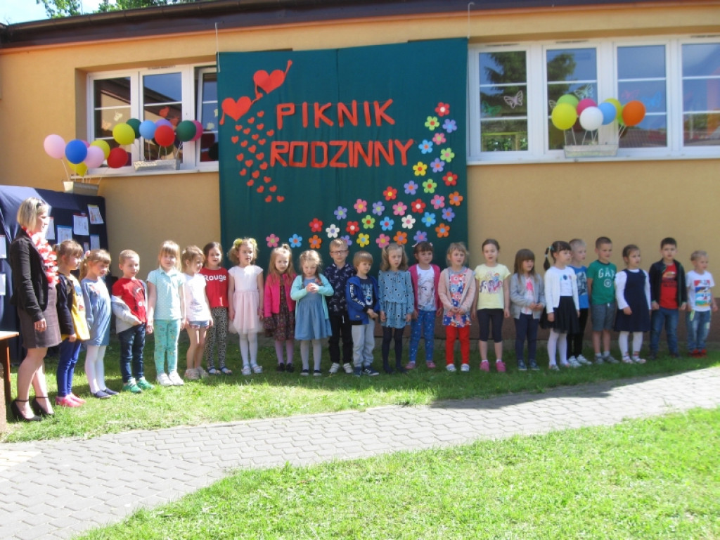 Piknik rodzinny w Stokrotce