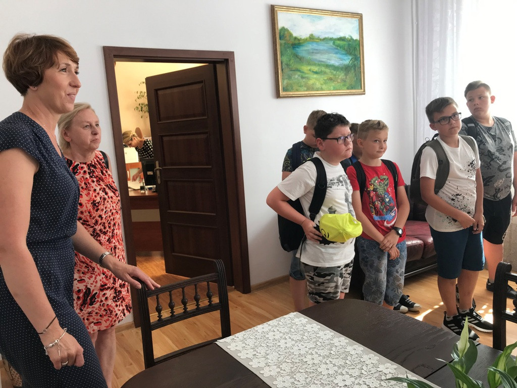 Jak się pracuje w urzędzie?
