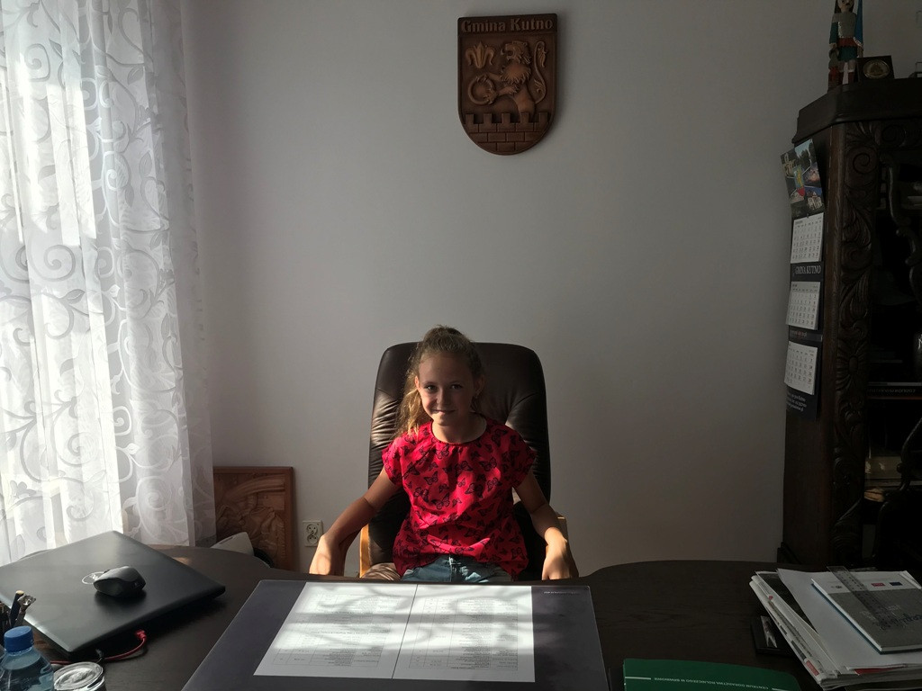 Jak się pracuje w urzędzie?