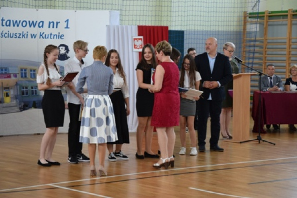 Ostatni dzwonek w Jedynce