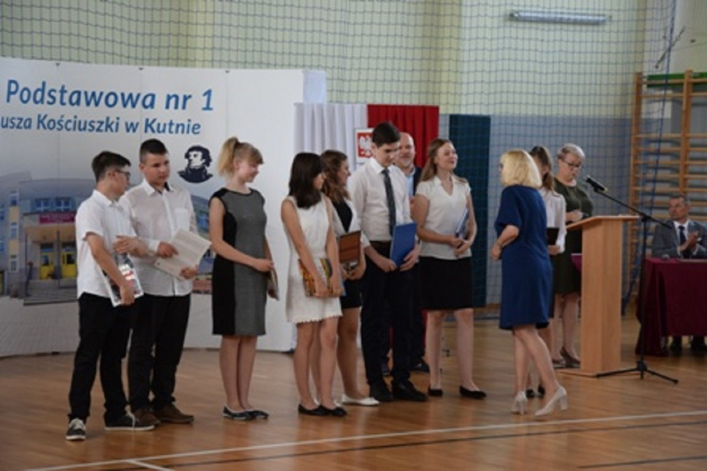 Ostatni dzwonek w Jedynce