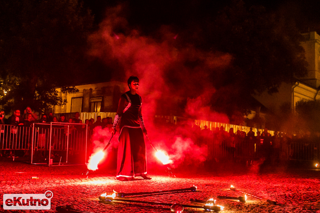 X Fireproof rozpoczęty