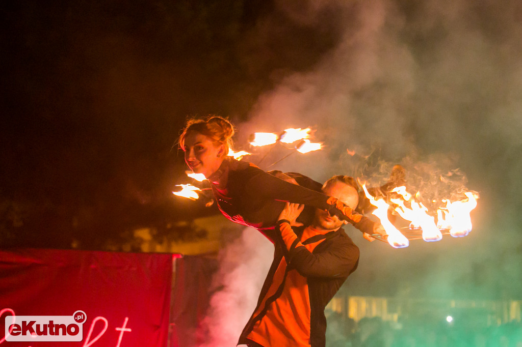 X Fireproof rozpoczęty