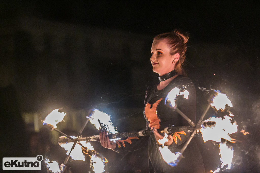 X Fireproof rozpoczęty