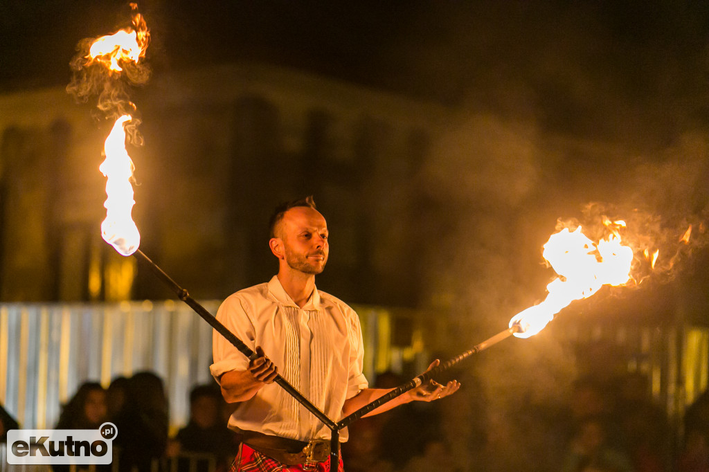 X Fireproof rozpoczęty