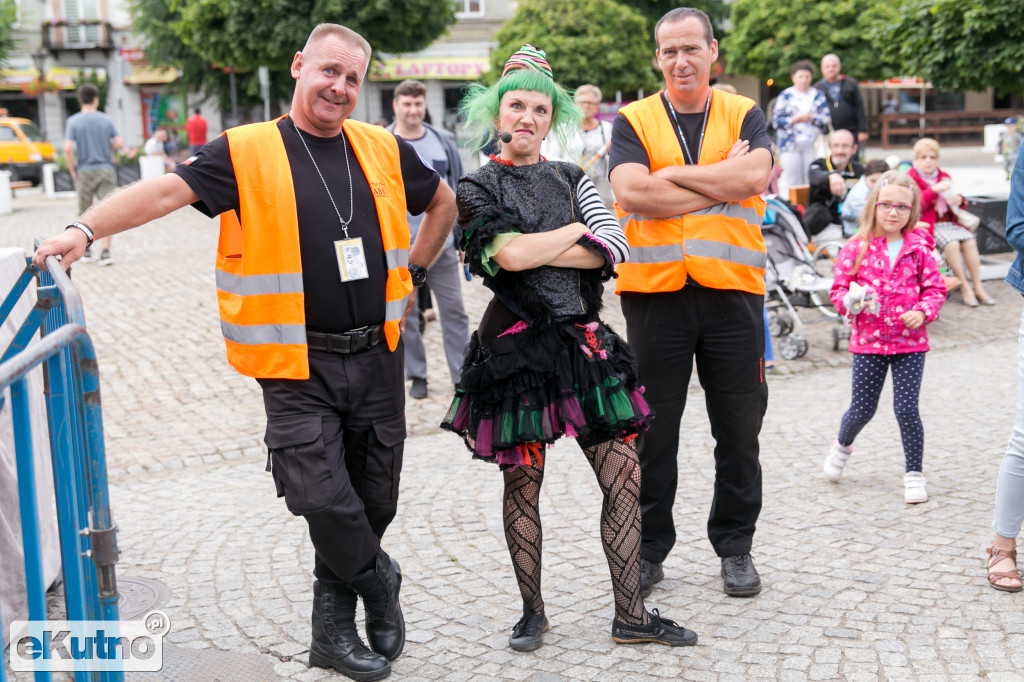 Niesamowity II dzień Fireproof 2019