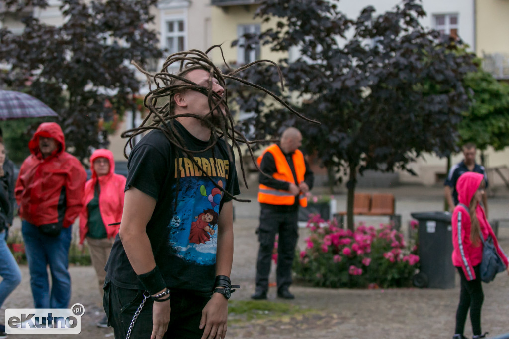 Niesamowity II dzień Fireproof 2019