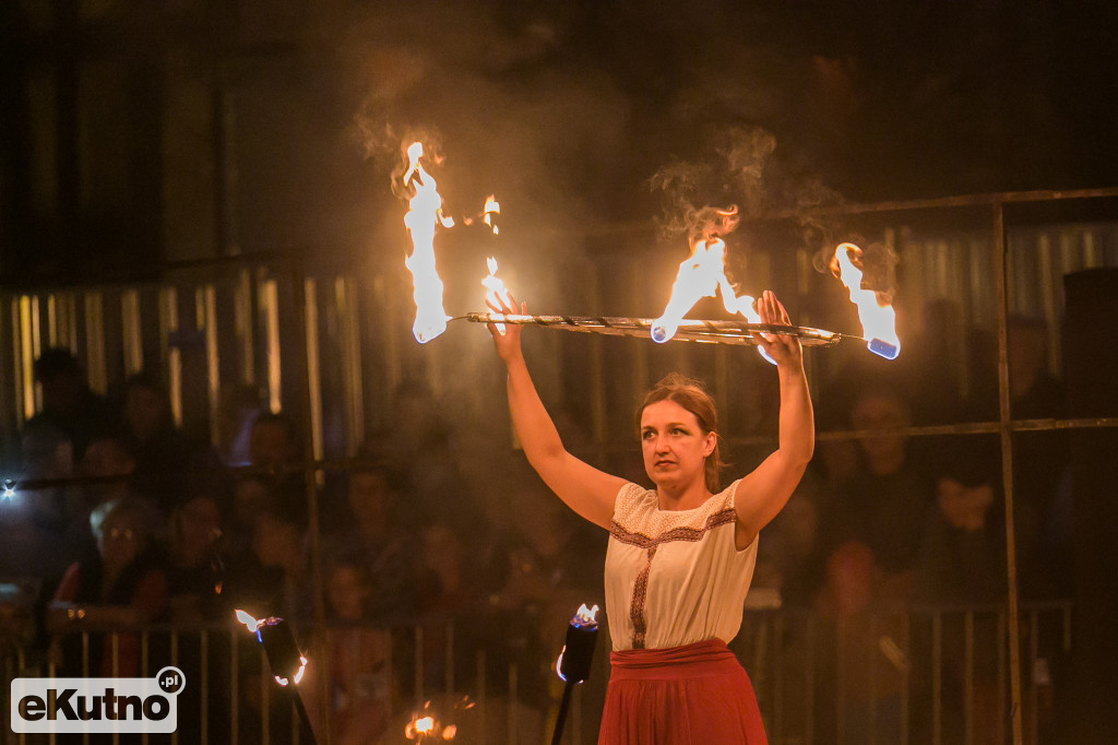 Niesamowity II dzień Fireproof 2019
