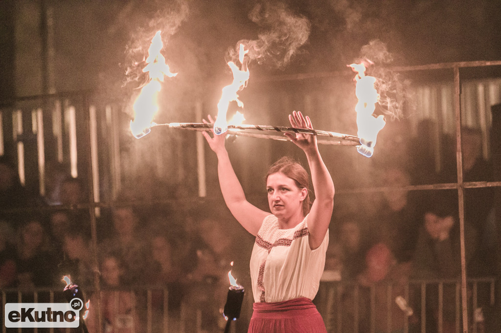 Niesamowity II dzień Fireproof 2019