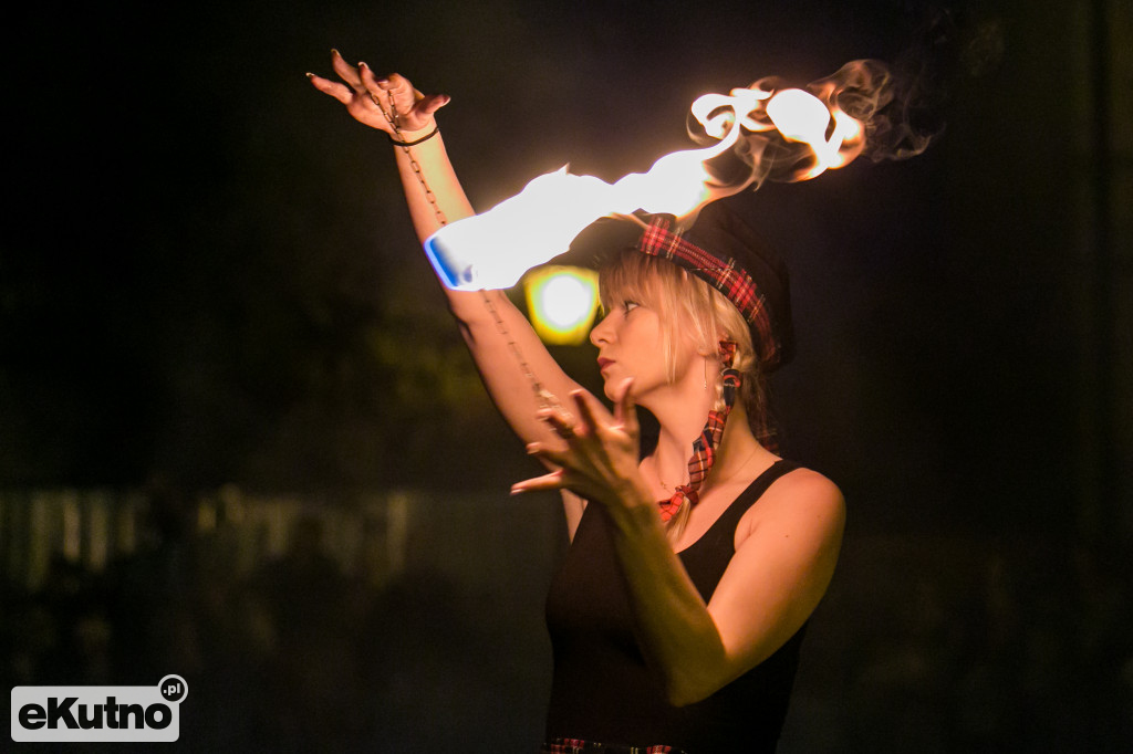 Niesamowity II dzień Fireproof 2019
