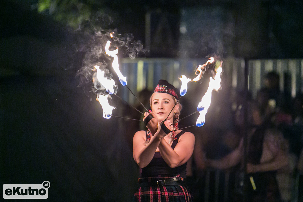 Niesamowity II dzień Fireproof 2019