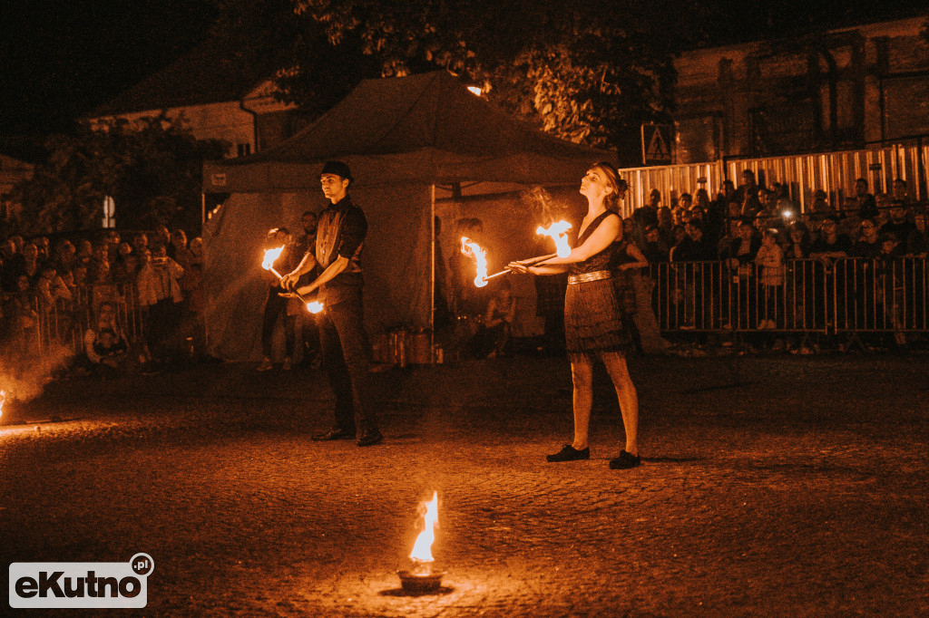 Niesamowity II dzień Fireproof 2019