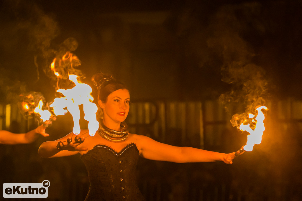 Niesamowity II dzień Fireproof 2019