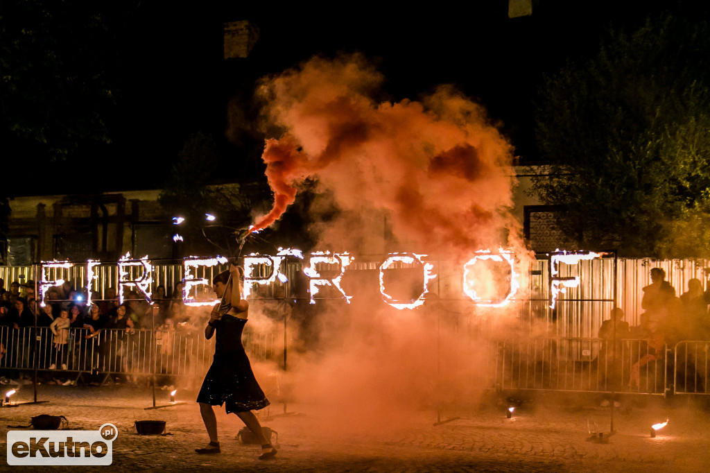 Niesamowity II dzień Fireproof 2019