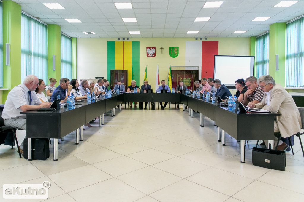 Po wakacjach radni błysnęli