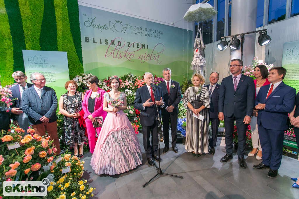 Blisko ziemi, blisko nieba...
