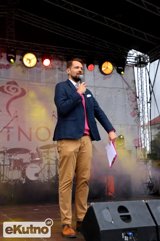 Taniec ludowy podczas ŚR 2019