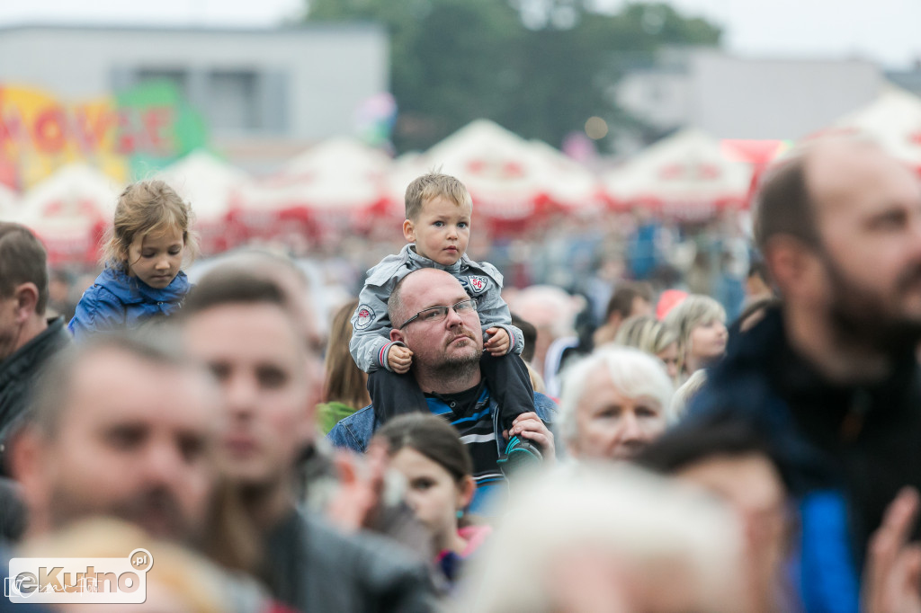 Poparzeni Kawą Trzy porwali publiczność