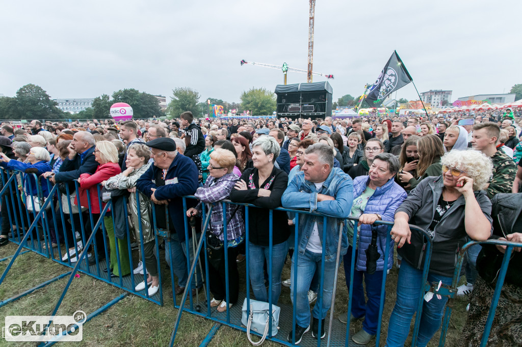 Poparzeni Kawą Trzy porwali publiczność
