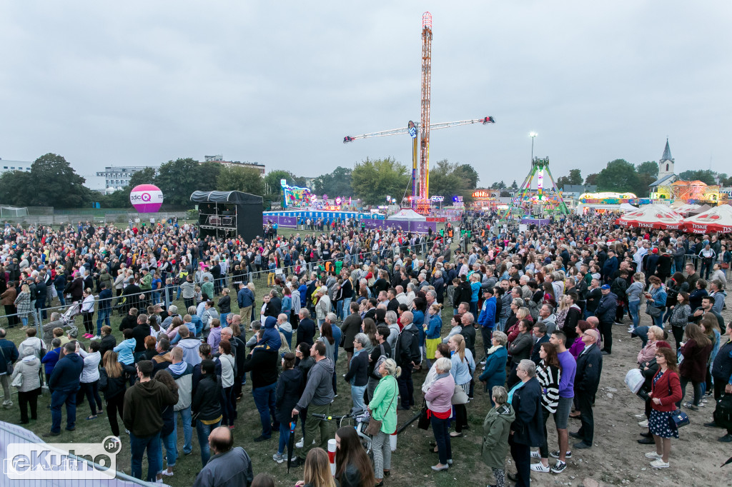 Poparzeni Kawą Trzy porwali publiczność