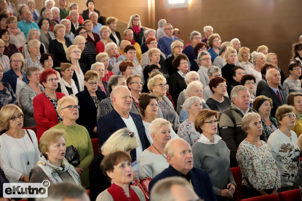 Słuchacze na inauguracji UTW