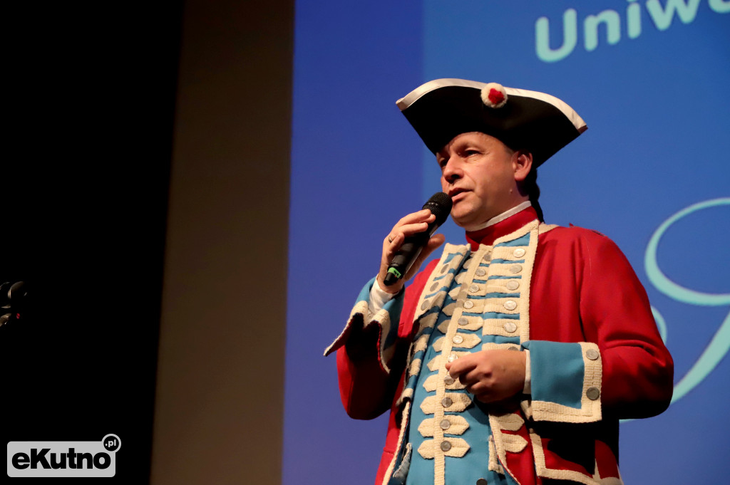 Słuchacze na inauguracji UTW